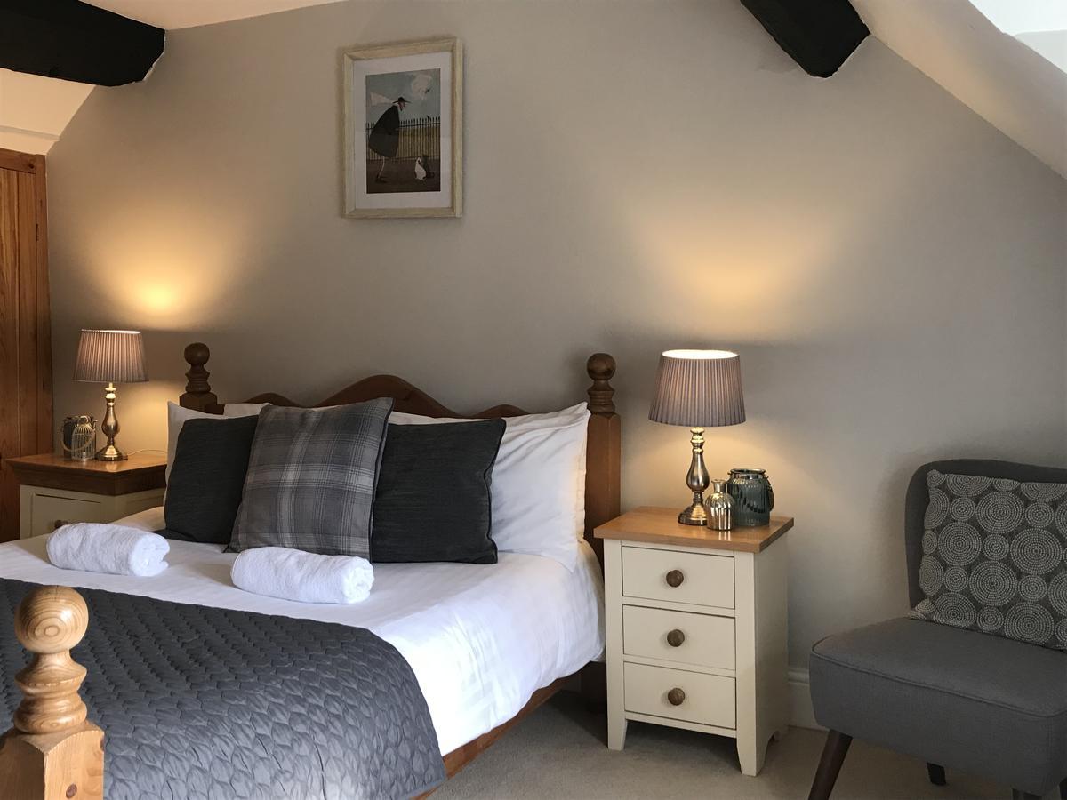 Gratton Grange Farm Bed & Breakfast Elton  ภายนอก รูปภาพ