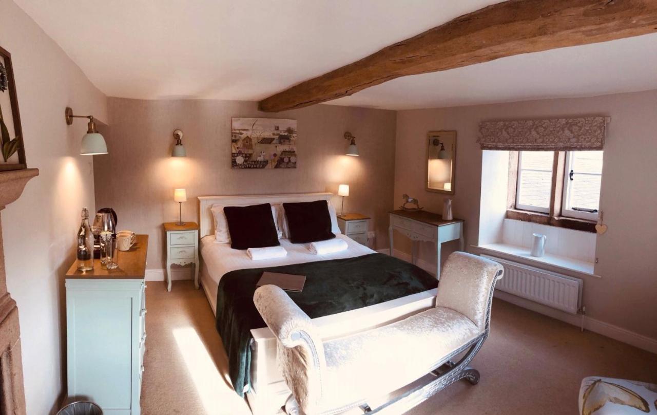 Gratton Grange Farm Bed & Breakfast Elton  ภายนอก รูปภาพ